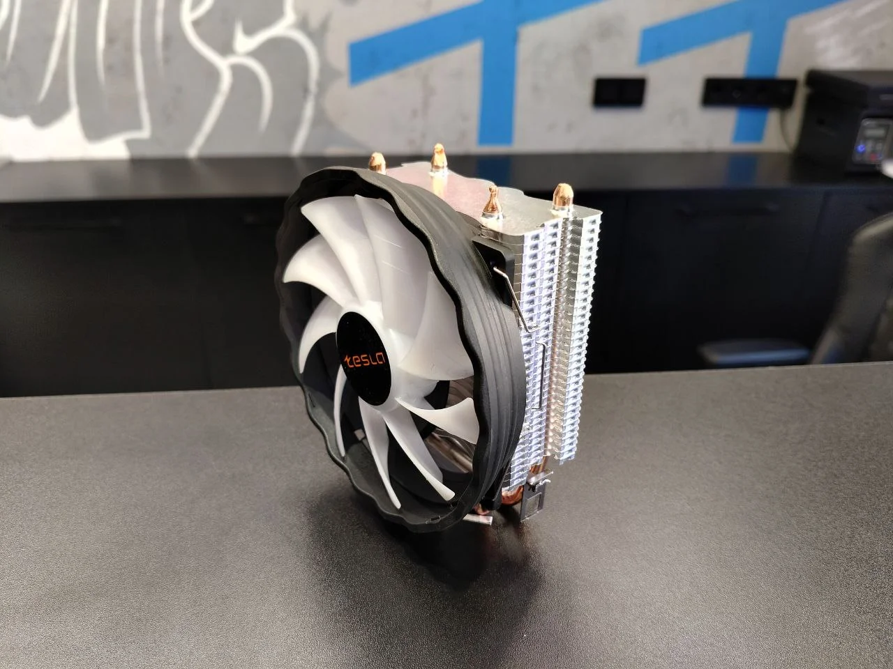 Новый башенный кулер Tesla 920 120mm tdp 135 - миниатюра 7