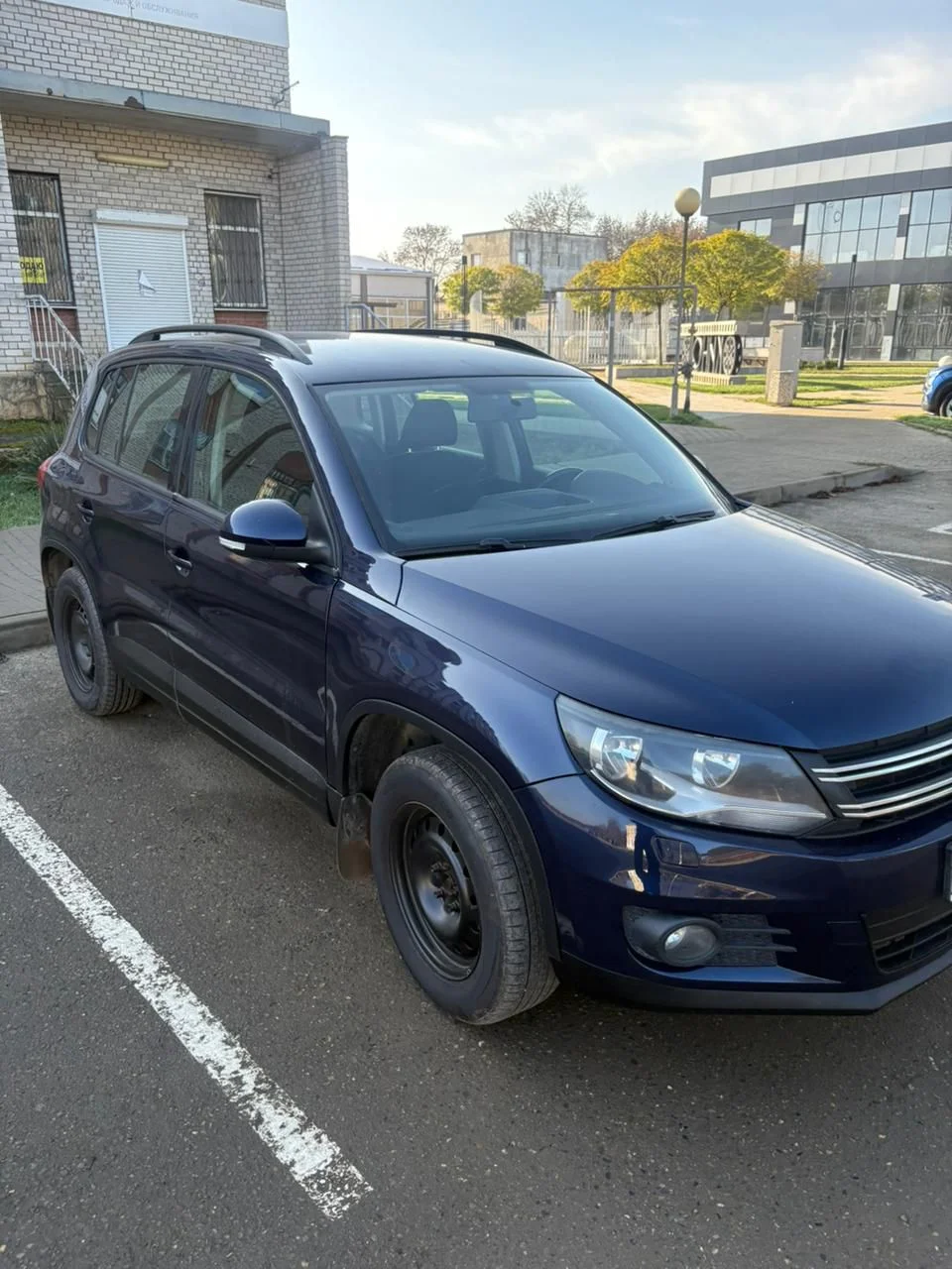 Volkswagen Tiguan 2011 - миниатюра 2