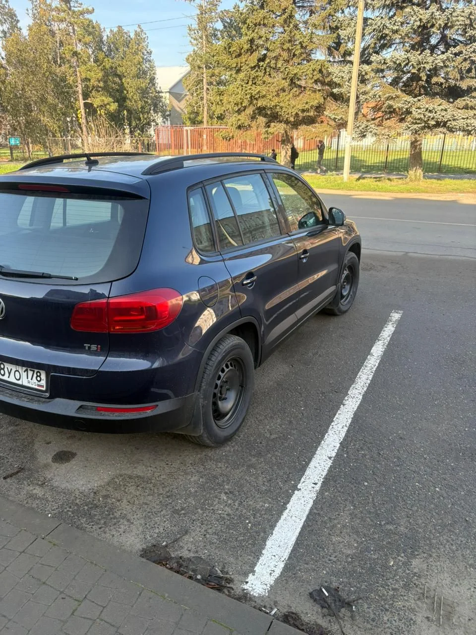 Volkswagen Tiguan 2011 - миниатюра 4