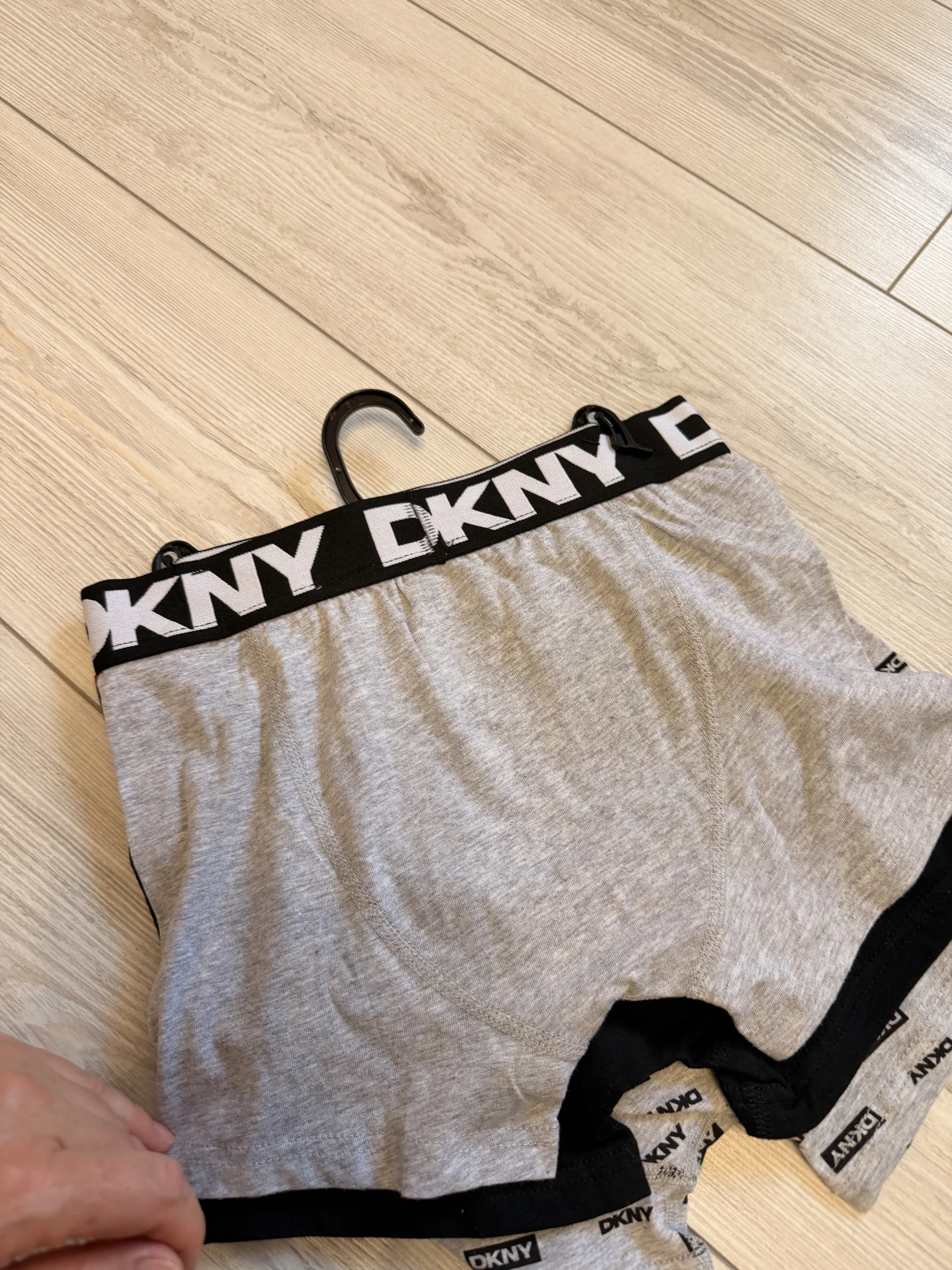 Набор новых трусов на мальчика DKNY - миниатюра 4
