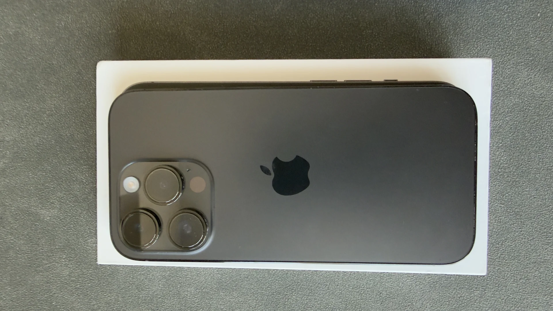 IPhone 14 Pro 512gb - миниатюра 2