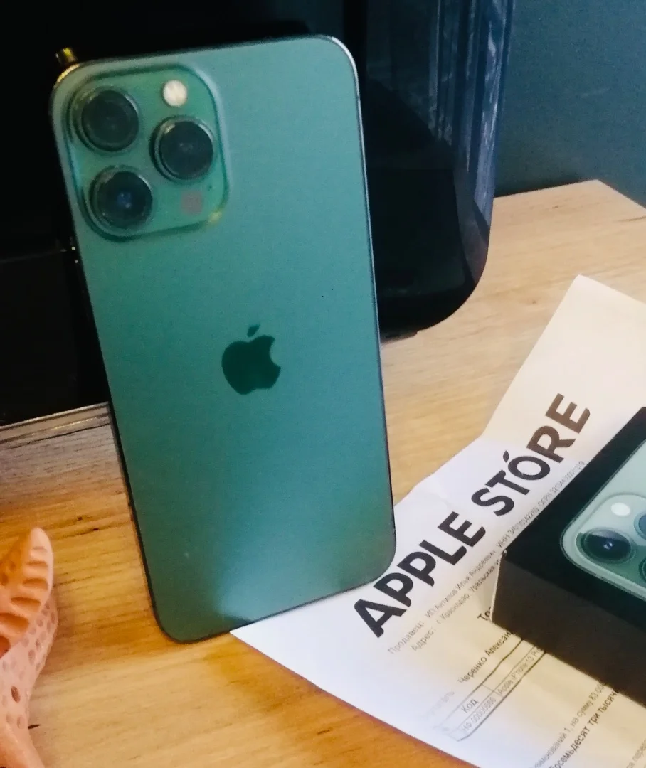 iPhone 13 Pro Max 256 гб sim+esim - изображение 1