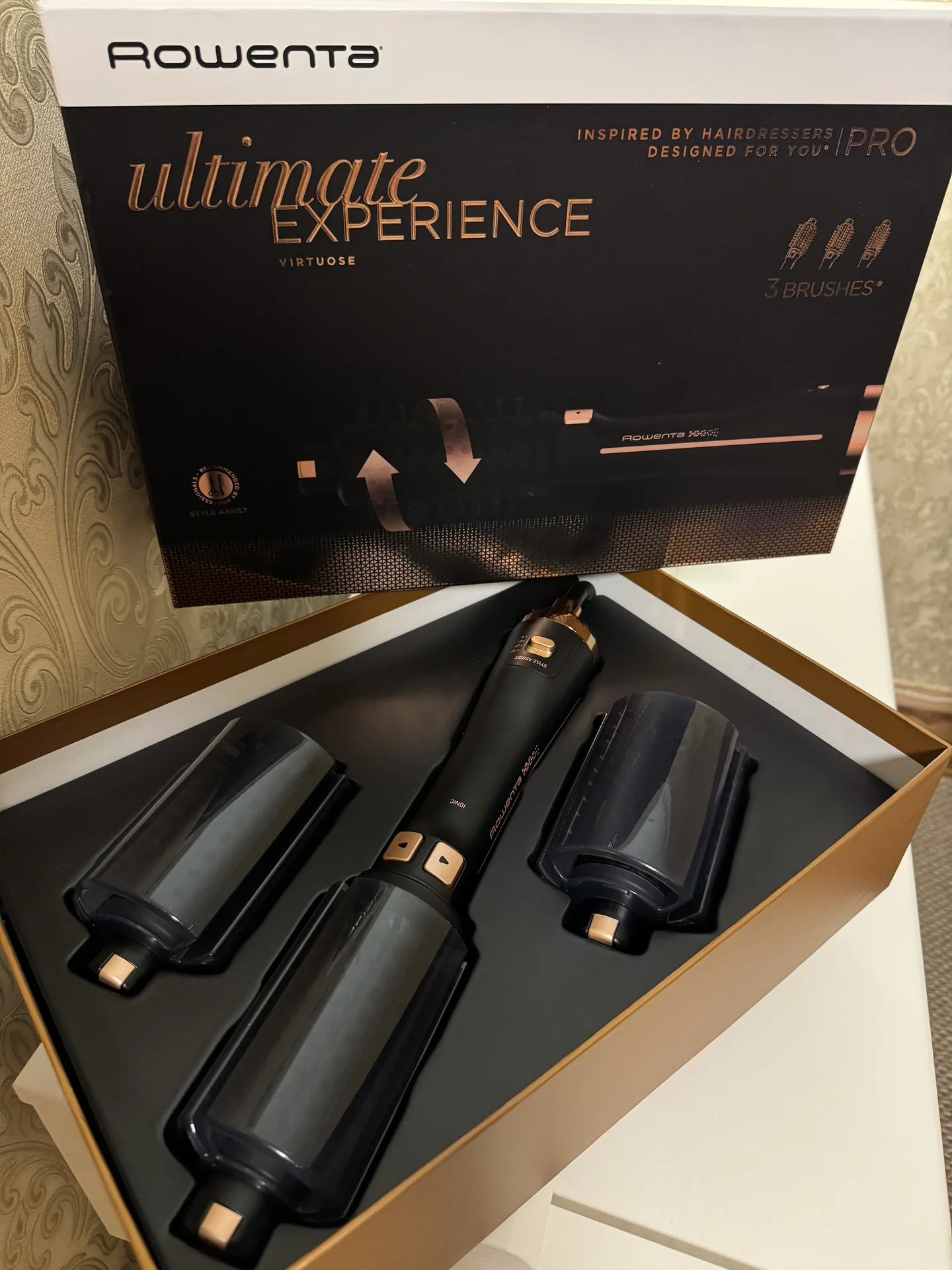Фен стайлер Rowenta ultimate experience - изображение 1