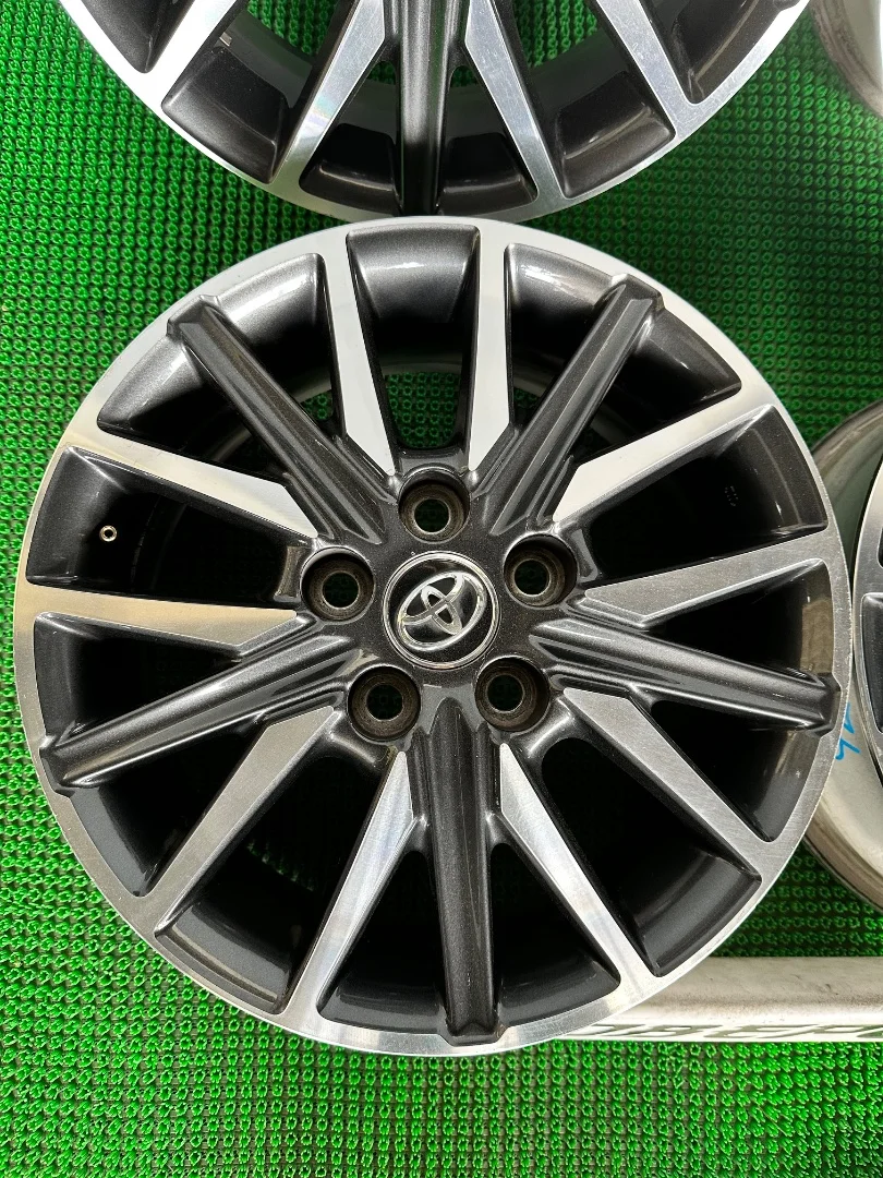 Комплект оригинальных дисков Toyota R16 - миниатюра 2