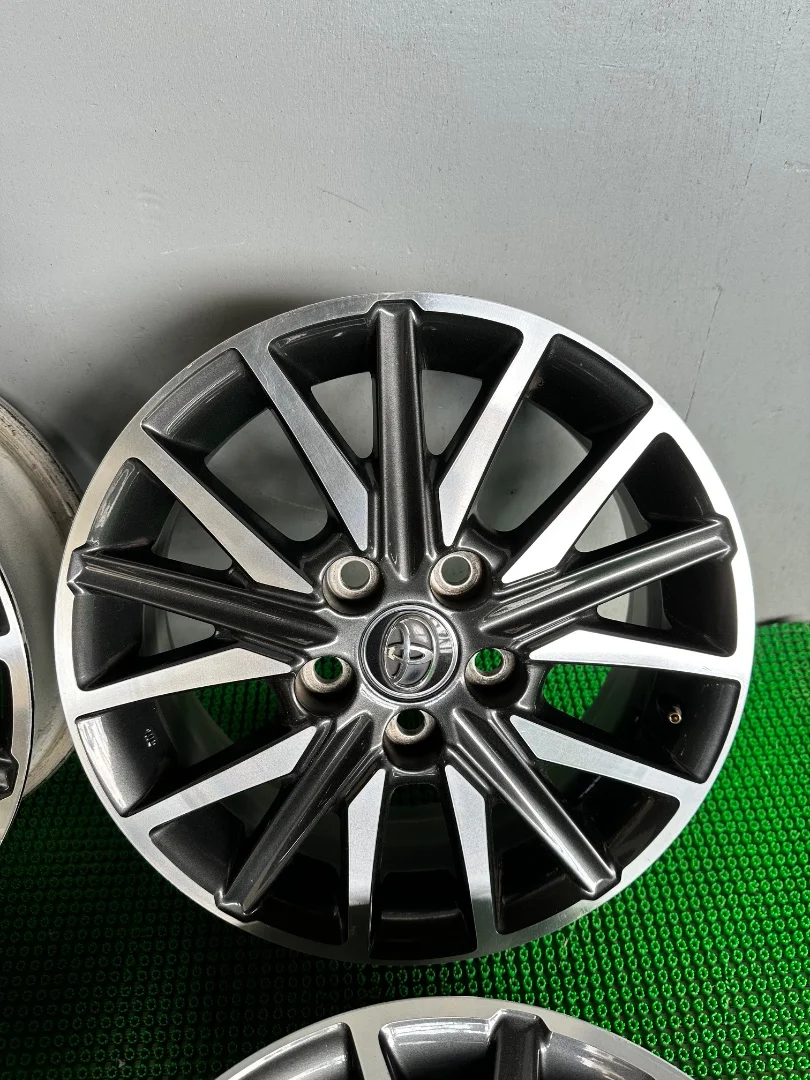 Комплект оригинальных дисков Toyota R16 - миниатюра 4