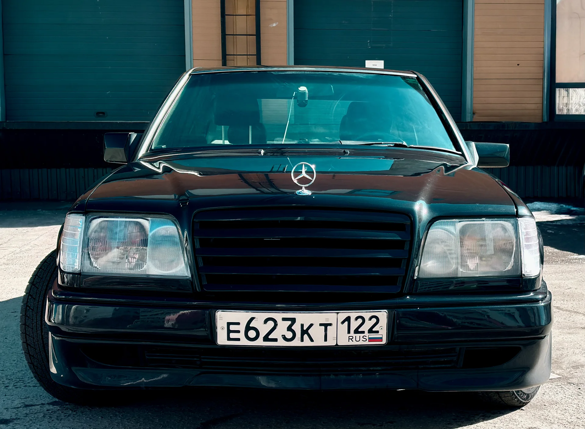 Mercedes W124 E320 - изображение 1