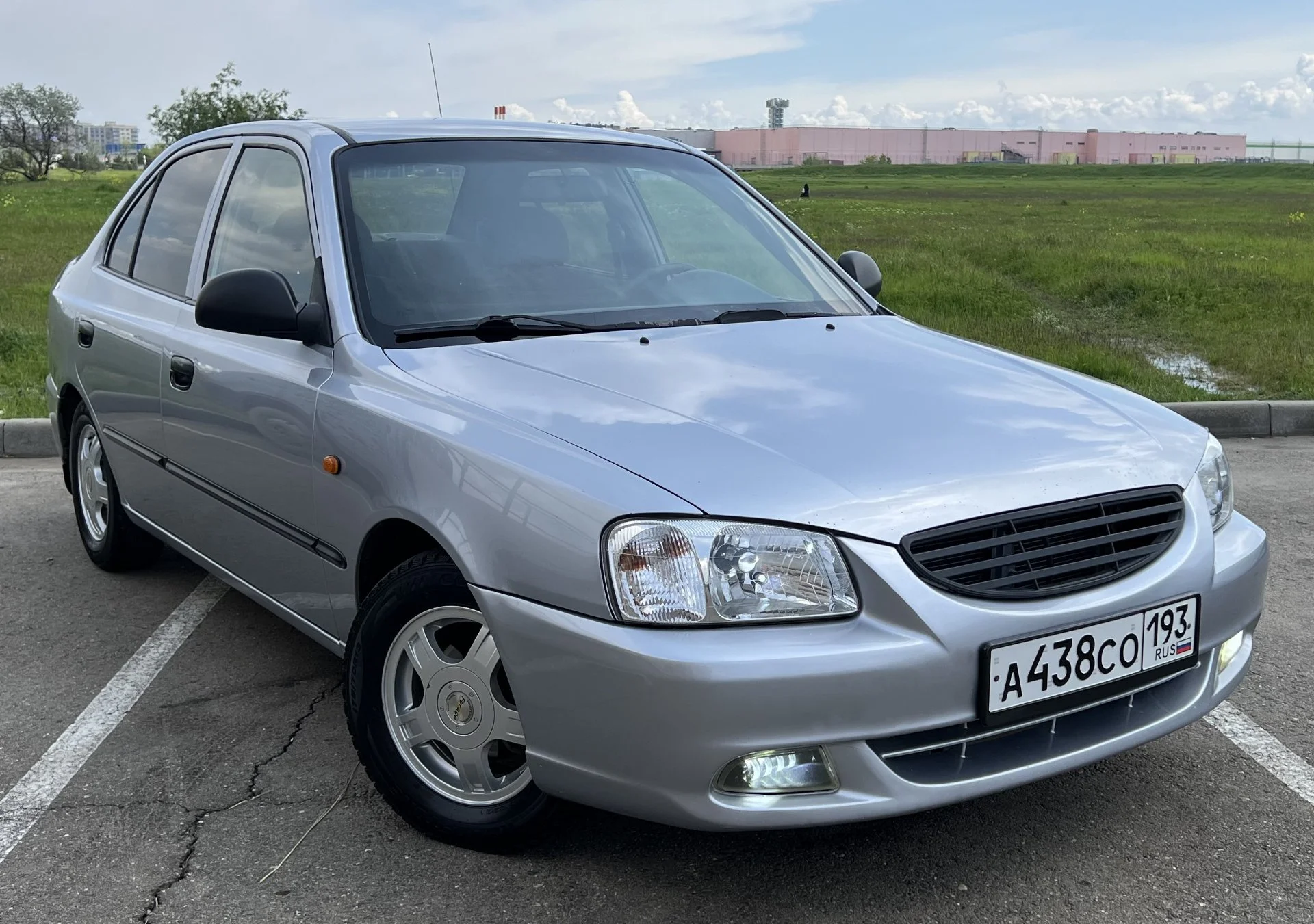 Hyundai Accent 1.5 MT - миниатюра 3