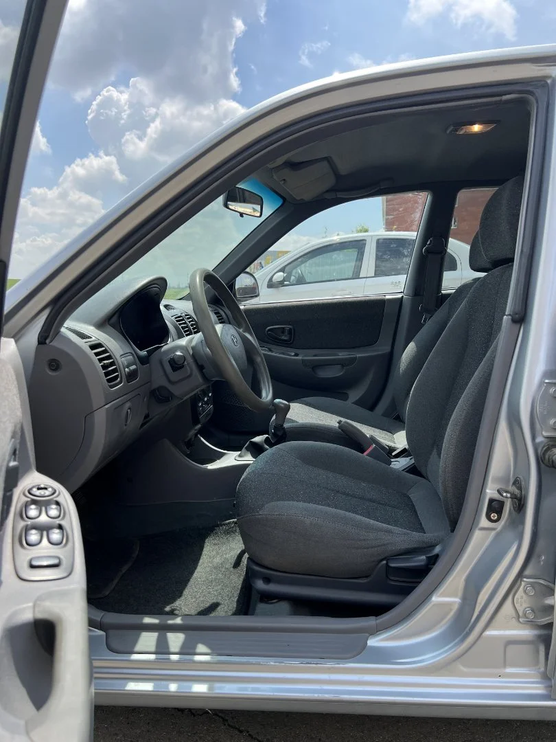 Hyundai Accent 1.5 MT - миниатюра 22