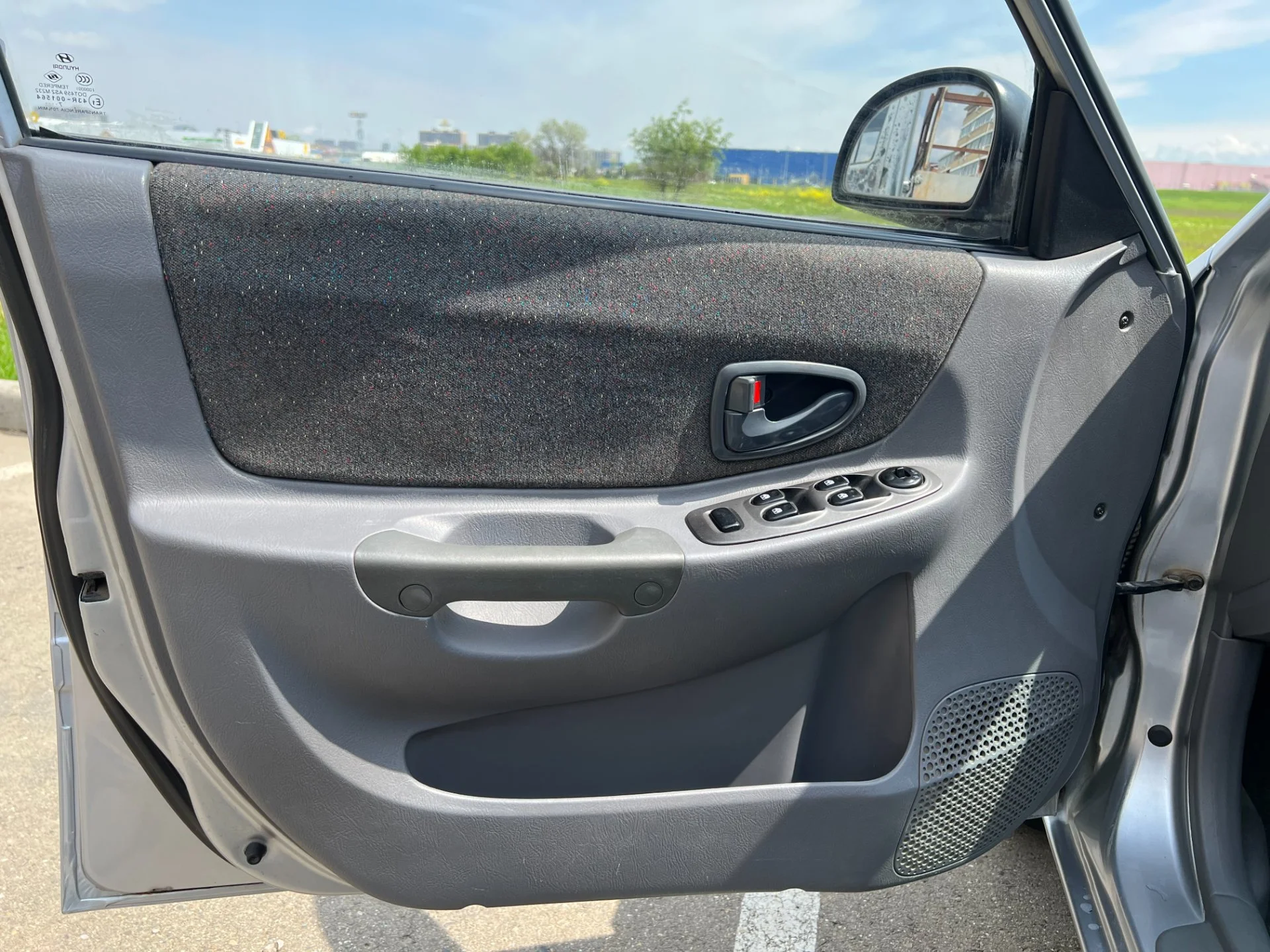 Hyundai Accent 1.5 MT - миниатюра 23