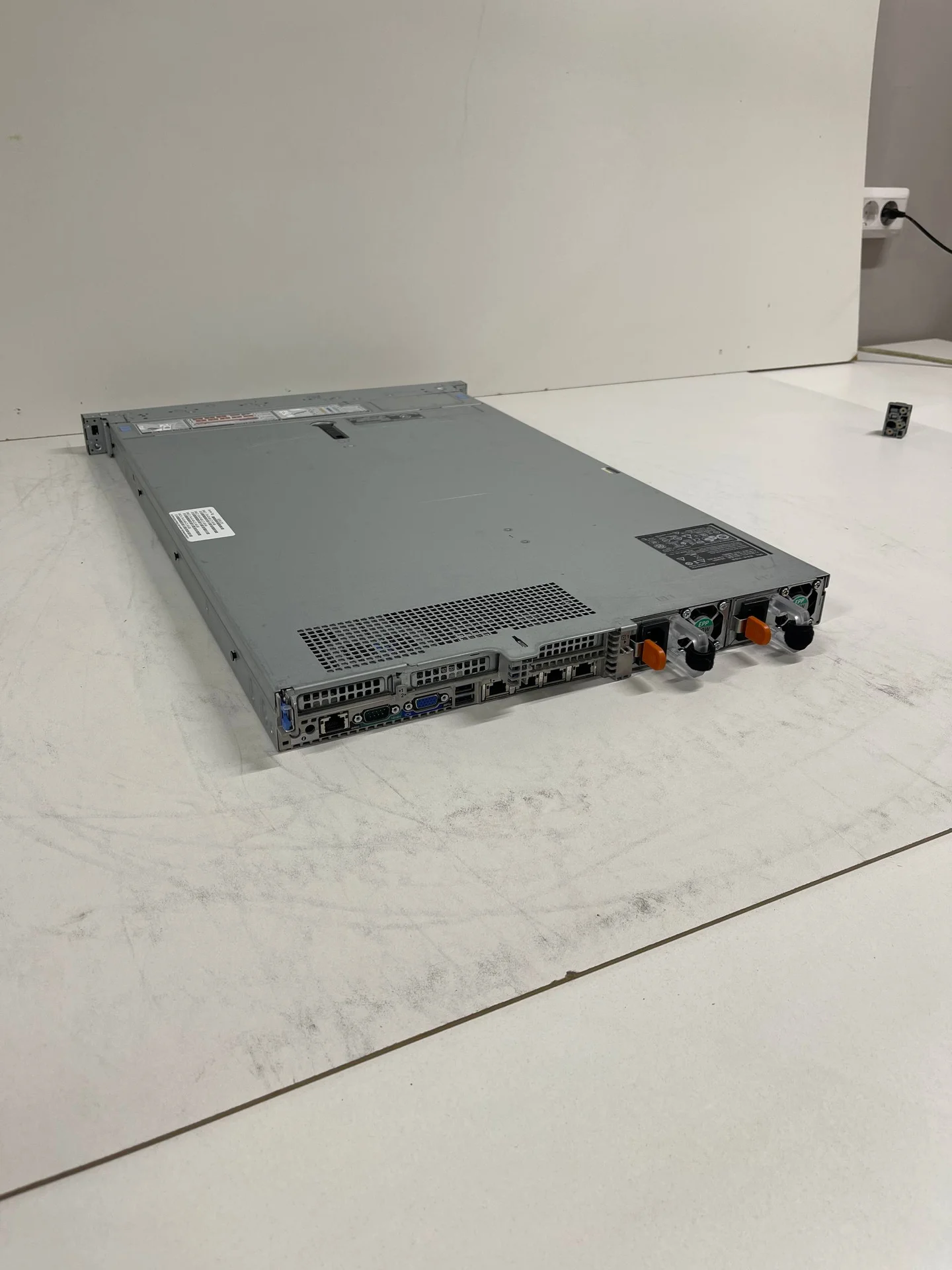 Сервер Dell PowerEdge R640 8SFF с Xeon Silver 4114 - миниатюра 6
