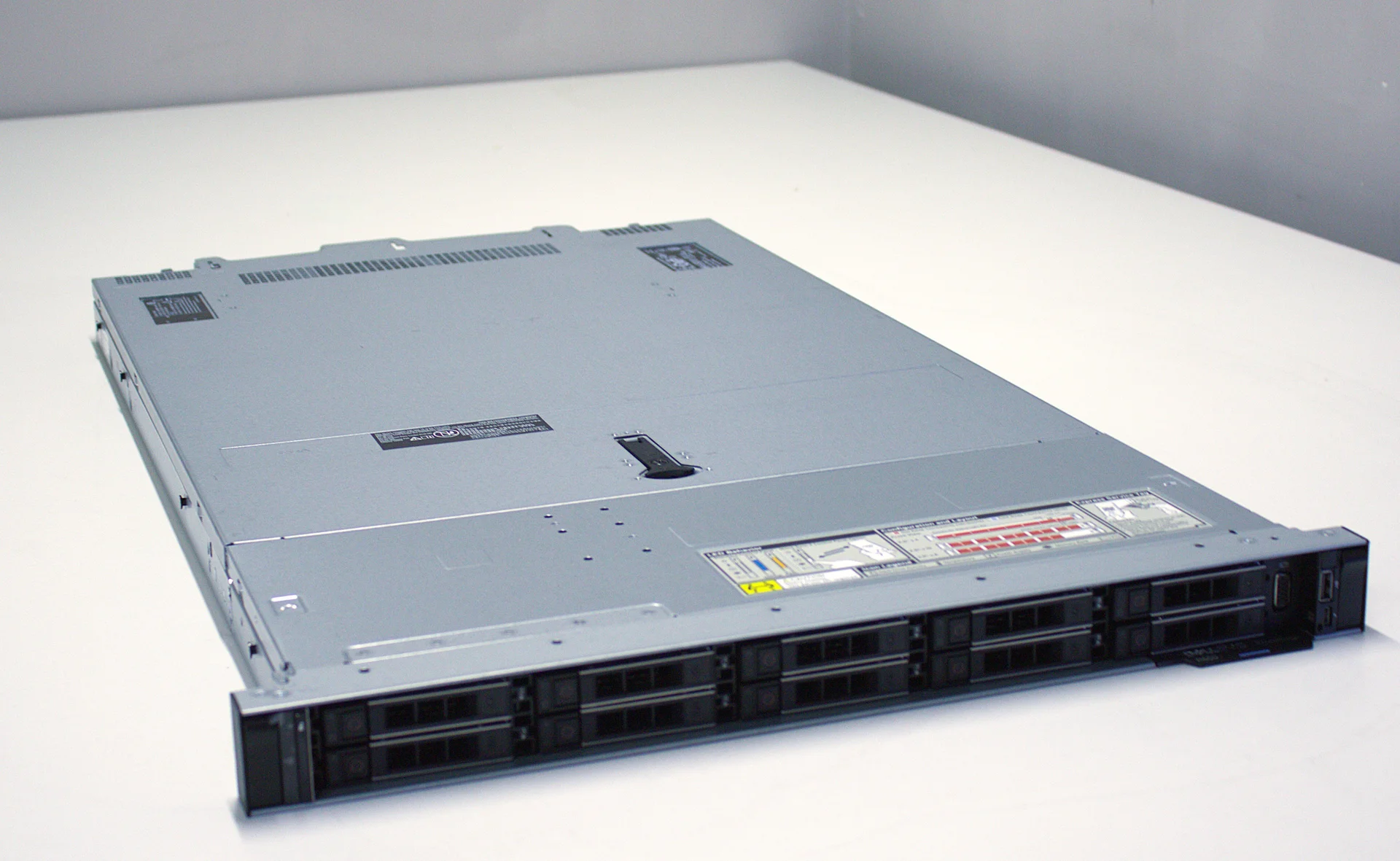 Новый сервер Dell r650 8sff/4316*2/16GB*4/1100w*2 - миниатюра 2