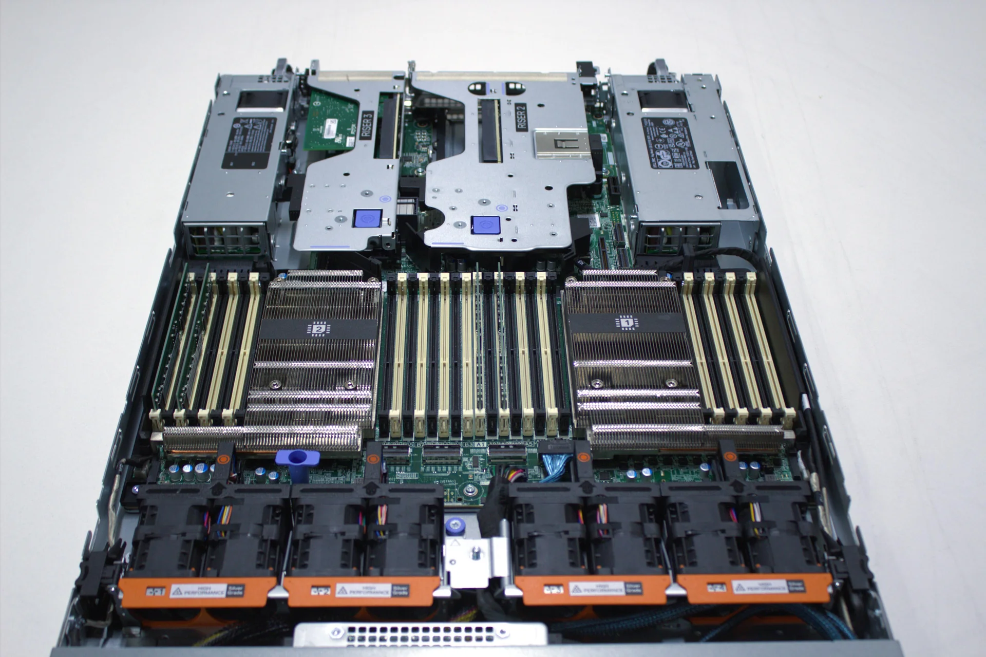 Новый сервер Dell r650 8sff/4316*2/16GB*4/1100w*2 - миниатюра 4