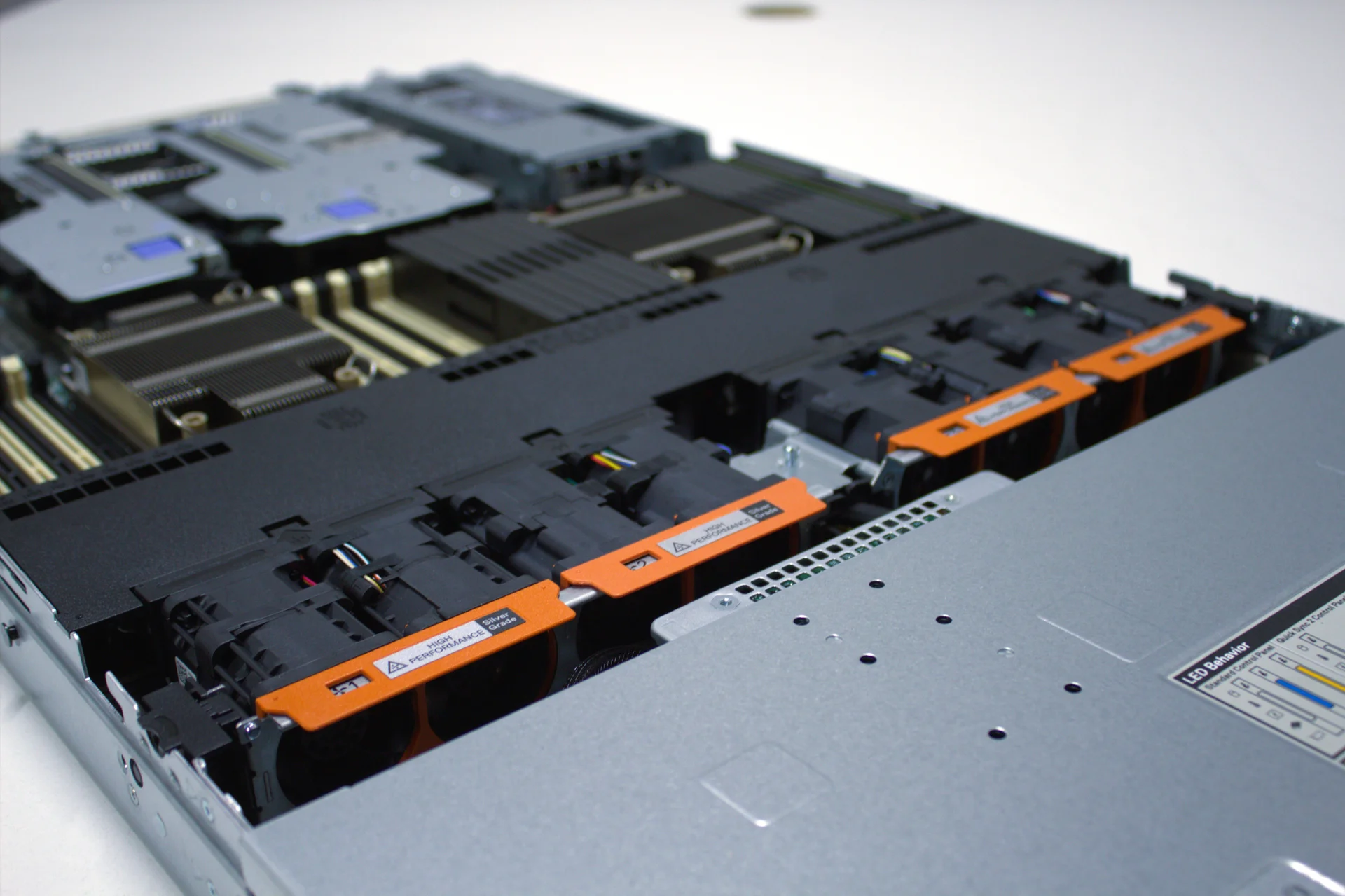Новый сервер Dell r650 8sff/4316*2/16GB*4/1100w*2 - миниатюра 5