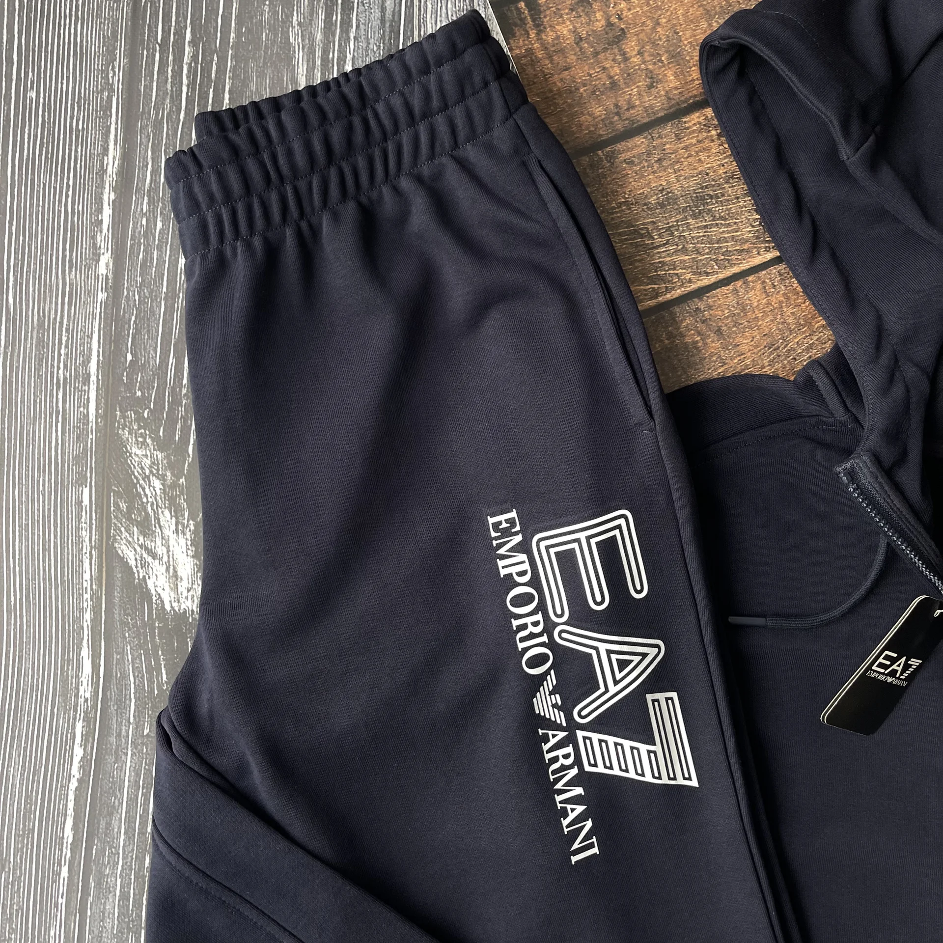 Спортивный костюм Emporio Armani - миниатюра 6