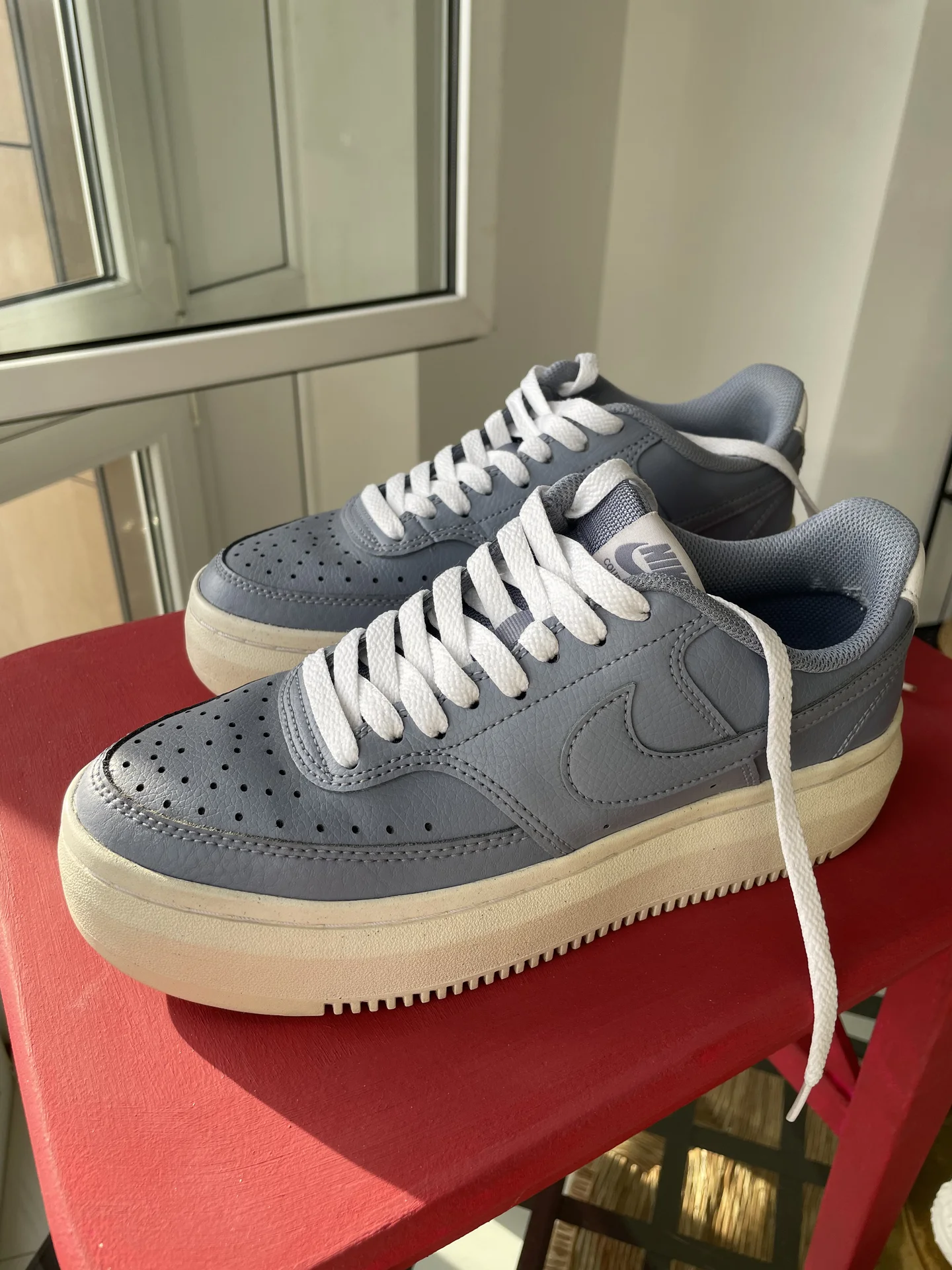 Кеды/кроссовки Nike court vision alta - миниатюра 10