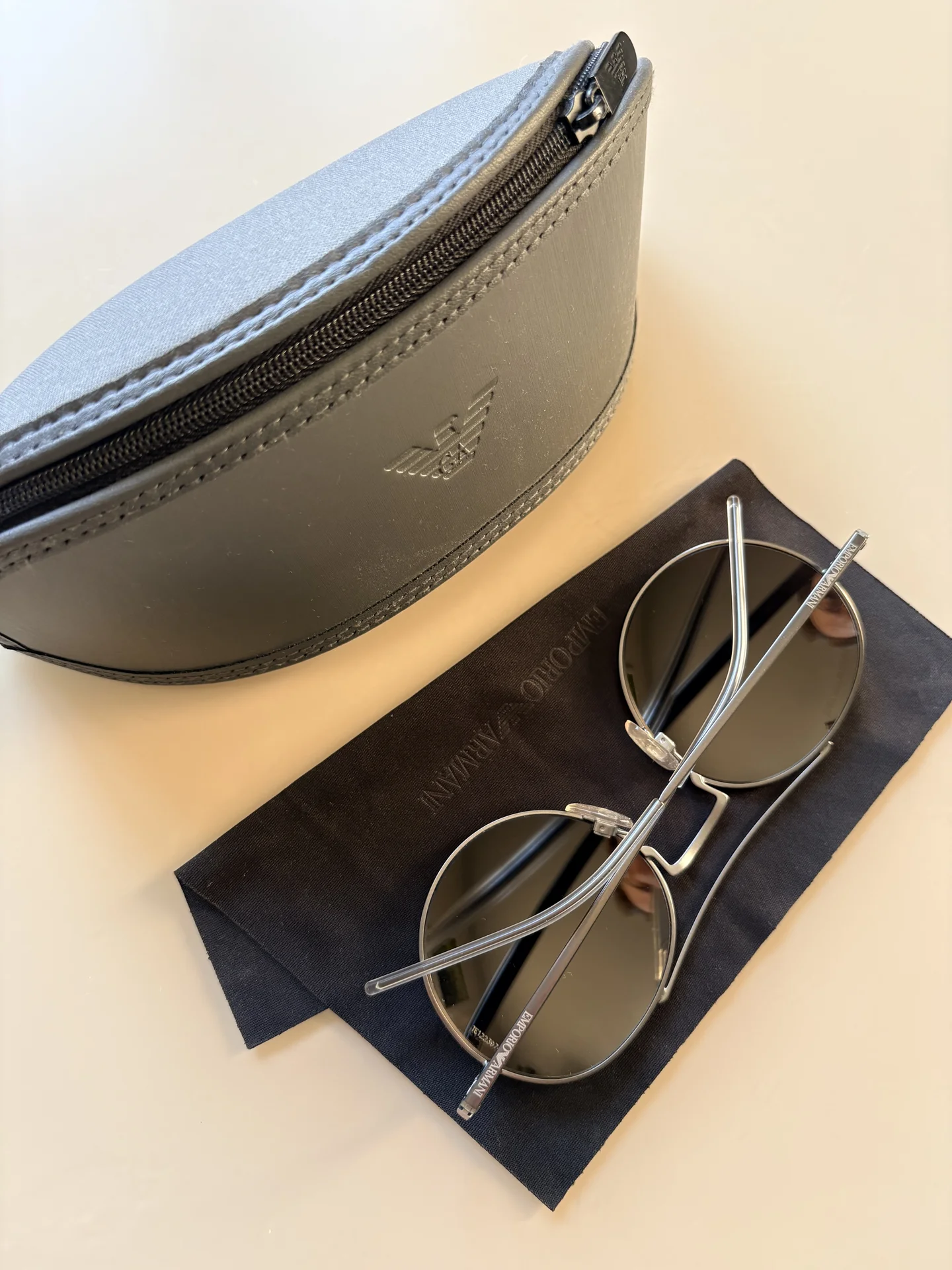 Очки солнечные Emporio Armani - миниатюра 2
