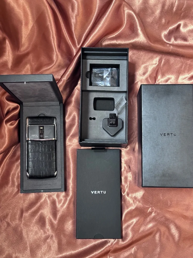VERTU Signature Touch new 2016 - миниатюра 5