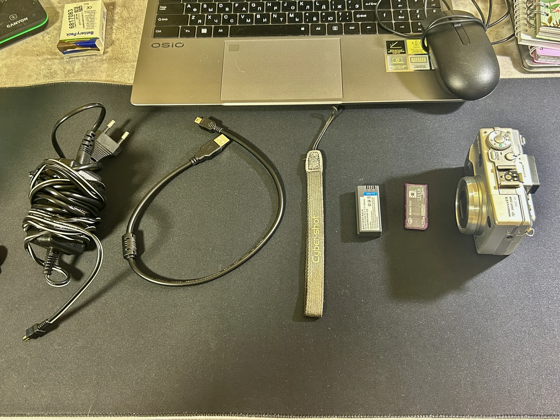 Sony Cyber-Shot DSC-V1 - миниатюра 6
