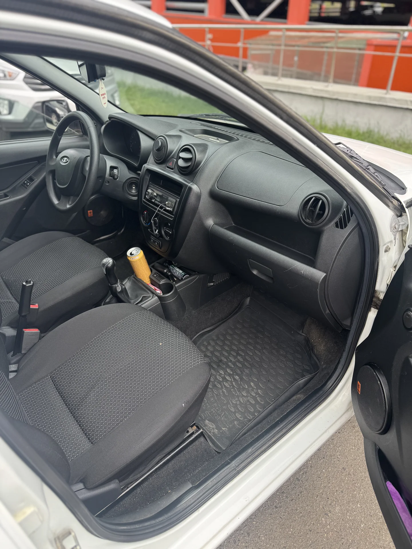 Lada granta - миниатюра 8