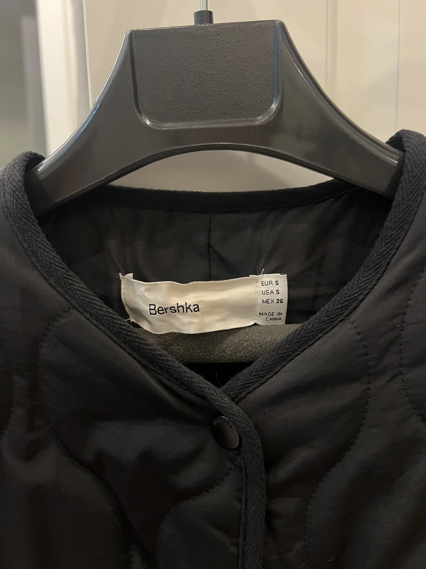 Куртка женская Bershka S - миниатюра 6