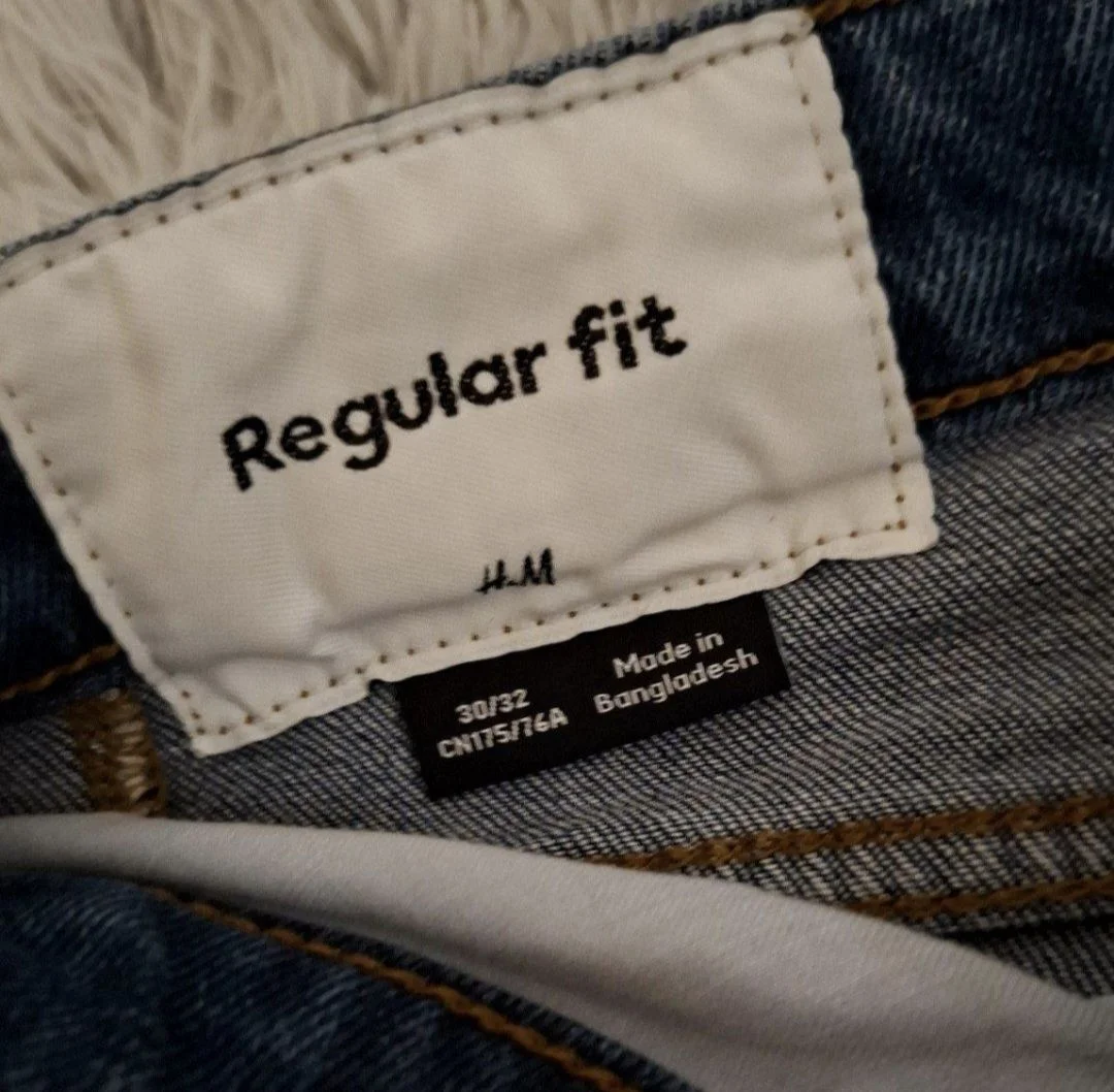 Джинсы H&M - миниатюра 2