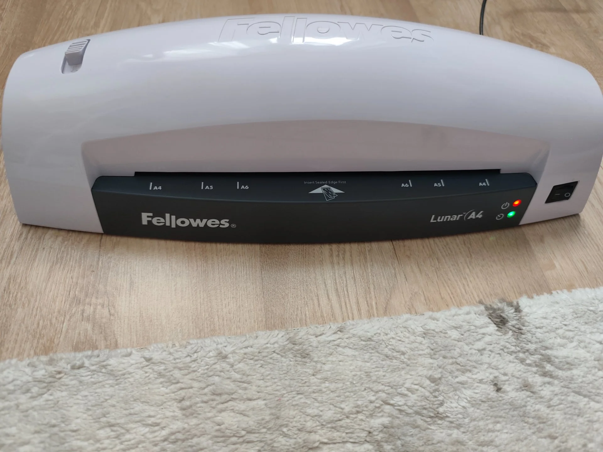 Ламинатор fellowes lunar a4 - изображение 1