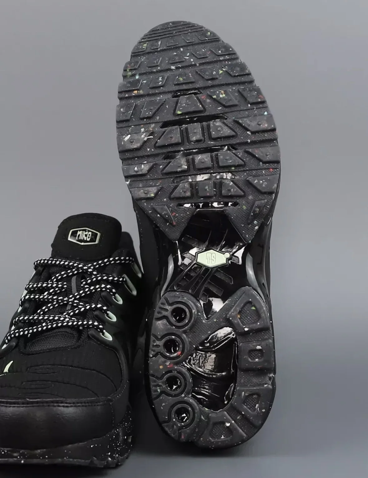 Кроссовки мужские Nike Air Max Terrascape Plus - миниатюра 3