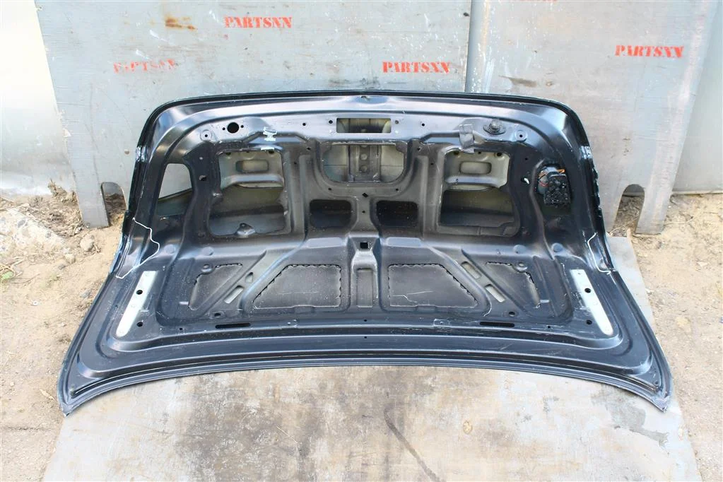 Крышка багажника BMW 5-серия 520 - миниатюра 8