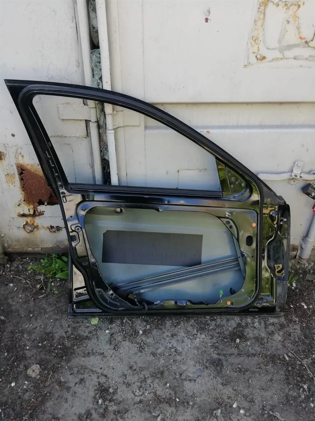 Дверь передняя левая Мерседес W204 - миниатюра 3