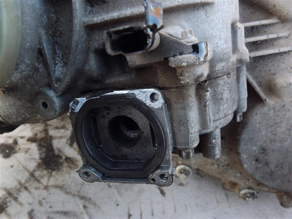 Коробка раздаточная BMW X5 E70/X6 E71 - миниатюра 6