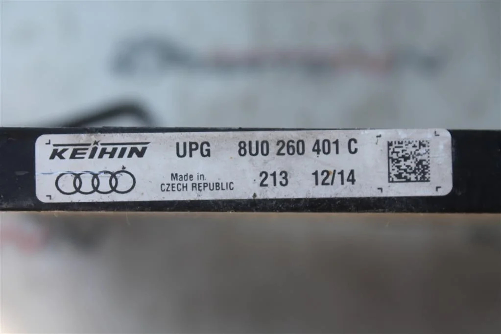 Радиатор кондиционера Ауди A3 (8V) - миниатюра 4