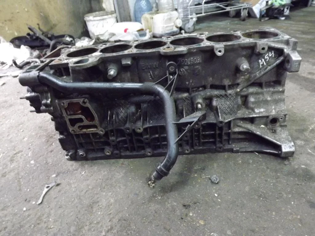 Блок двигателя BMW Е60/Е61 - миниатюра 2