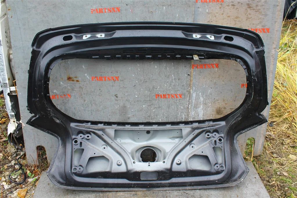 Крышка багажника BMW 1 E82/E88 - миниатюра 3