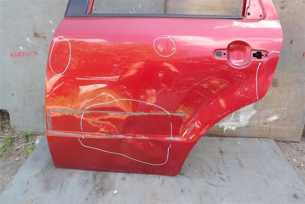 Дверь задняя левая Сузуки SX 4 - миниатюра 2