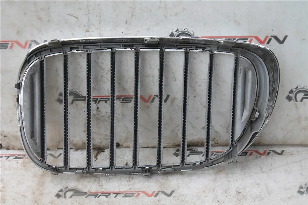 Решетка радиатора BMW 7 F01 F02 - миниатюра 4