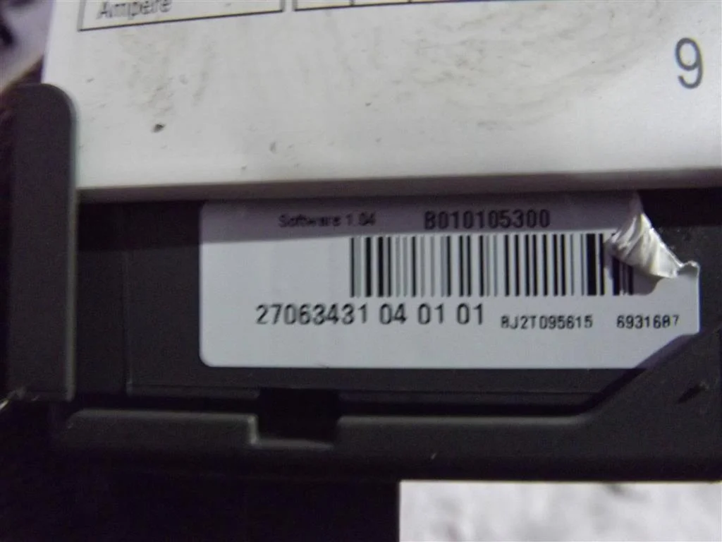 Блок предохранителей BMW X5 E70/X6 E71 - миниатюра 4