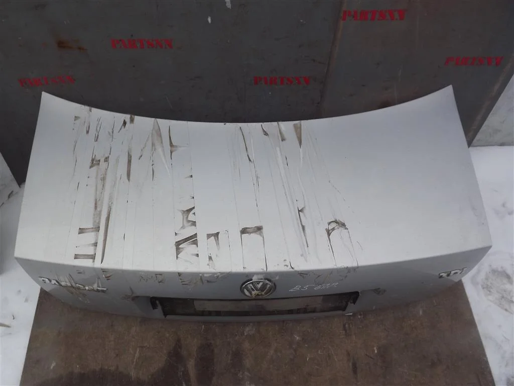 Крышка багажника Фольксваген Пассат В5 - миниатюра 2