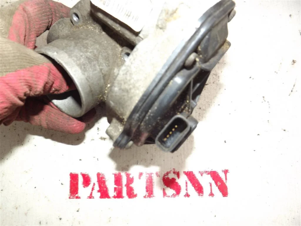Заслонка дроссельная Форд Фиеста - миниатюра 4