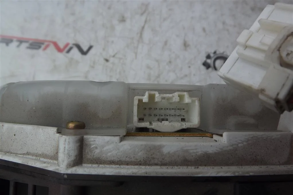 Панель приборов Мазда 3 BK - миниатюра 4