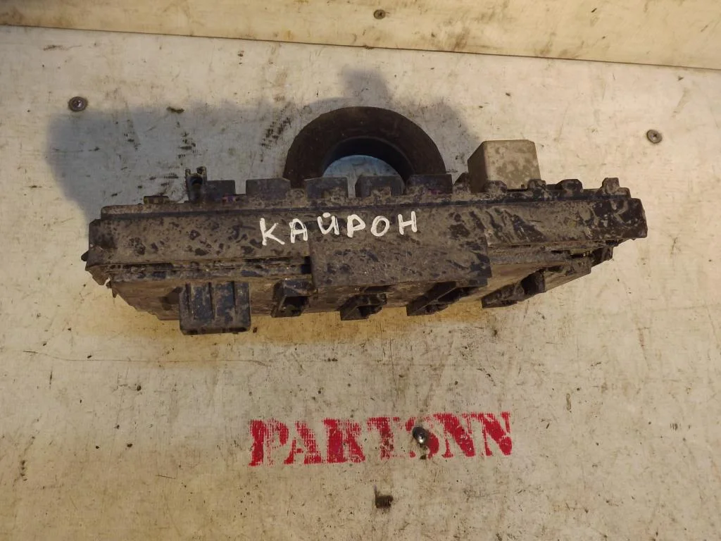 Блок предохранителей Санг Йонг Кайрон - изображение 1