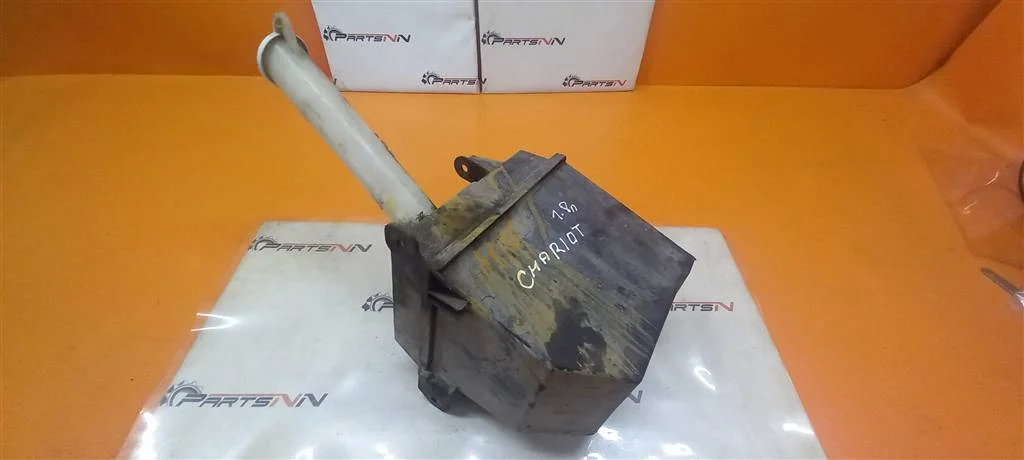 Бачок омывателя Митсубиши шариот - изображение 1