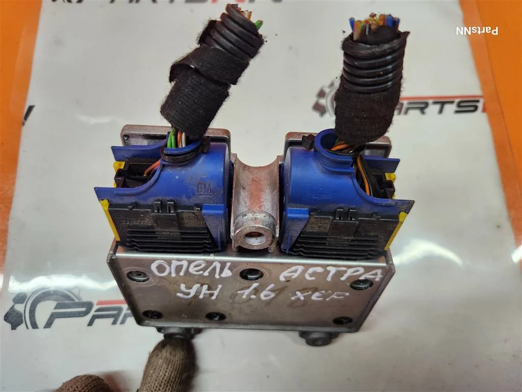 Блок SRS AIR BAG Опель Астра Н - миниатюра 3