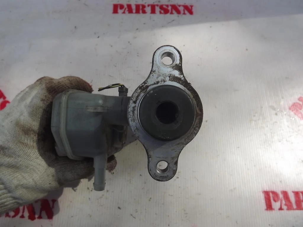Цилиндр тормозной главный Митсубиши Лансер 9 - миниатюра 3