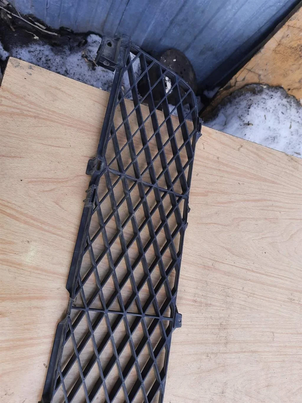 Решетка радиатора Сузуки Гранд Витара GV3 - миниатюра 8