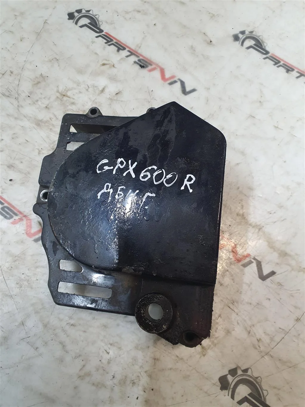 Крышка двигателя Мотоцикл Кавасаки GPX 600 R - изображение 1