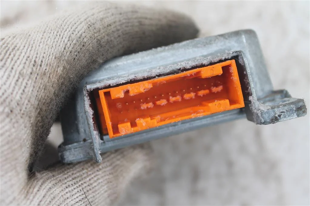 Блок SRS AIR BAG Пежо 206 - миниатюра 4
