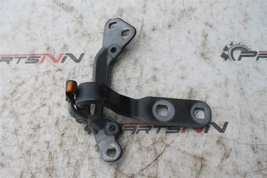 Петля крышки багажника BMW X5 E70/X6 E71 - миниатюра 2