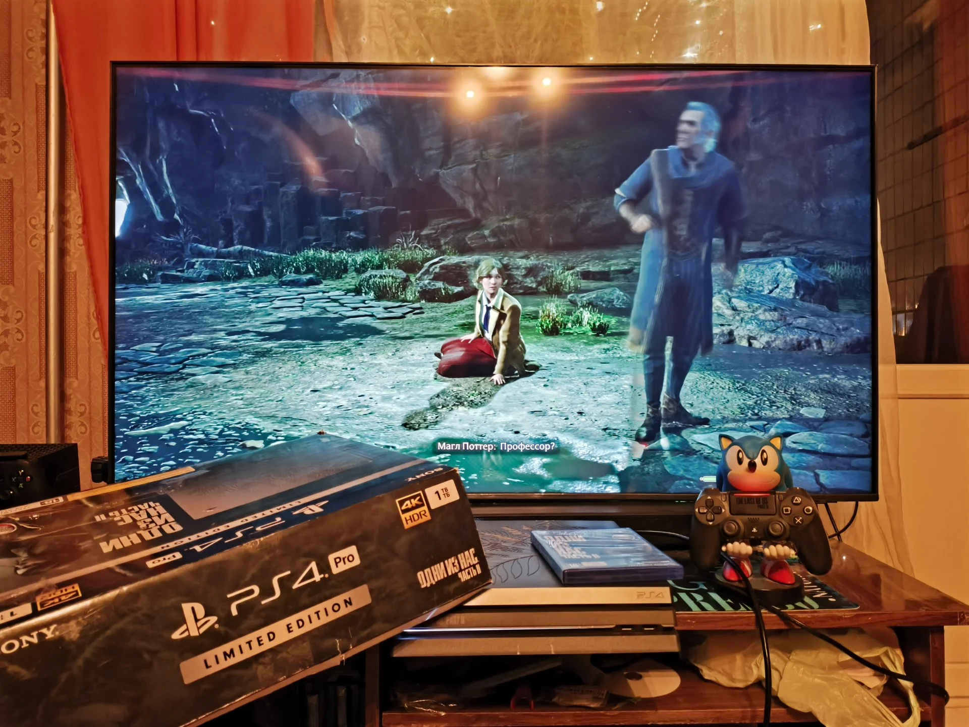 PS4 Pro The Last of Us Limited edition - миниатюра 7