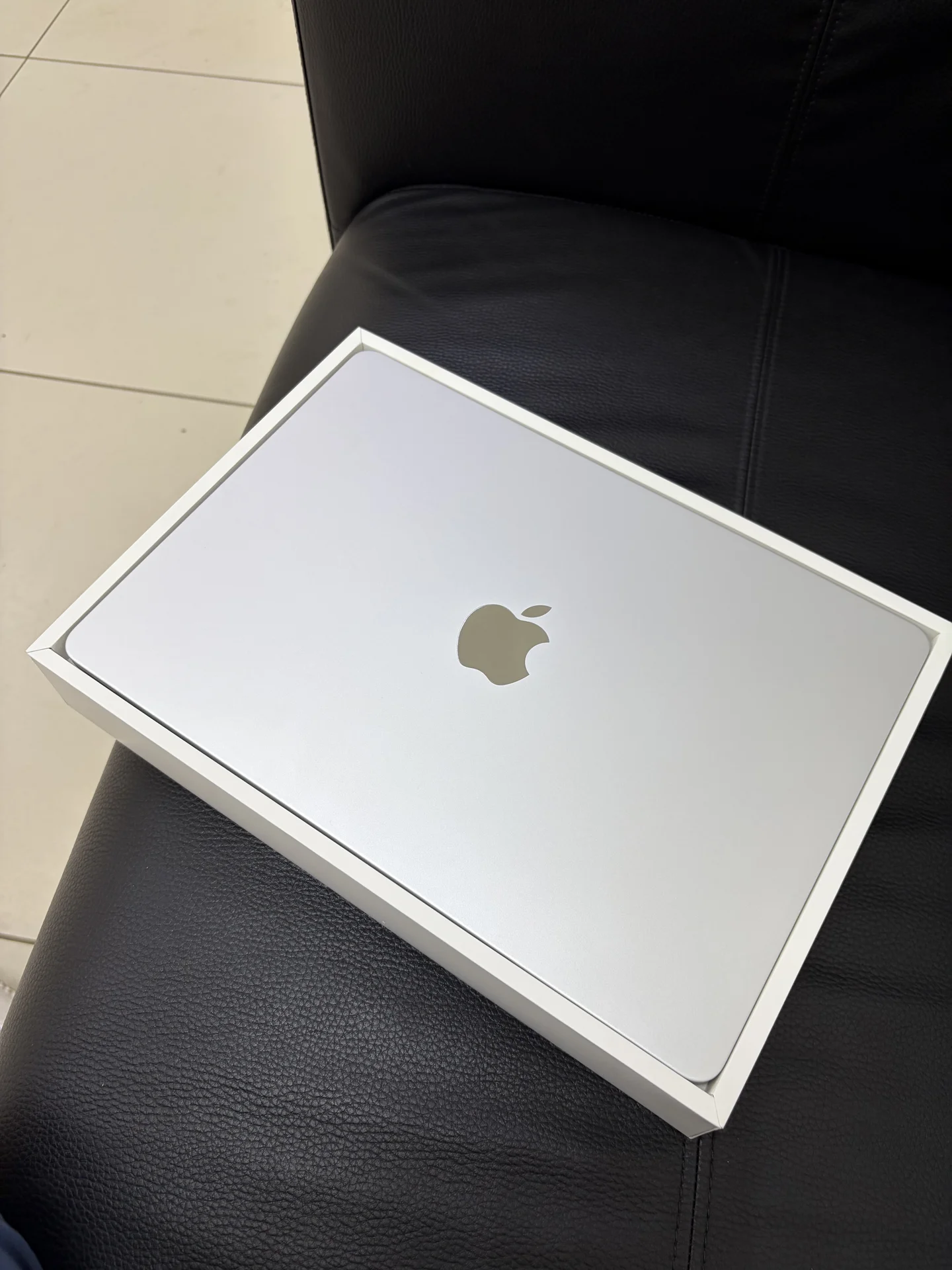 MacBook Air m4 16/256 Silver - изображение 1
