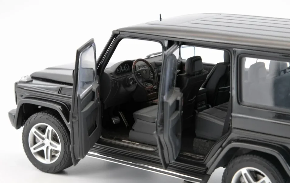 Autoart 1/18 Mercedes-benz G55 AMG - миниатюра 4